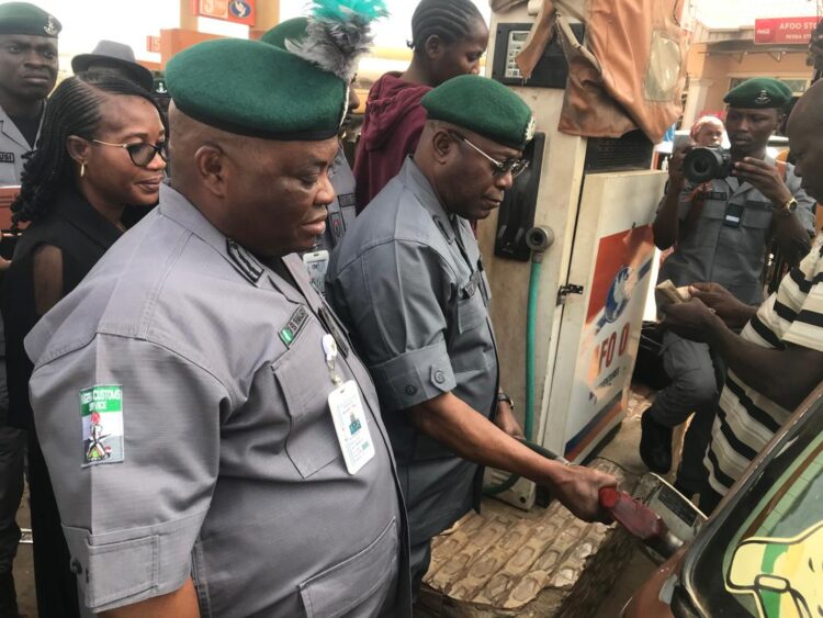 Customs Sells Petrol Seized From Smugglers To Oyo Residents At N630/Litre