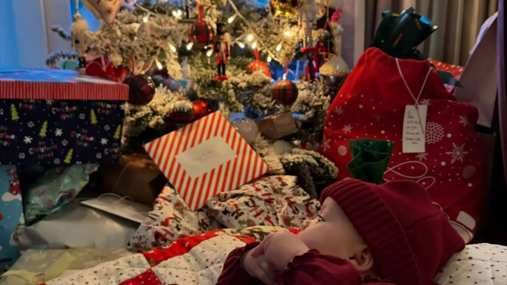 Lorraine Kelly shares sweet snap of granddaughter Billie after celebrating her first Christmas