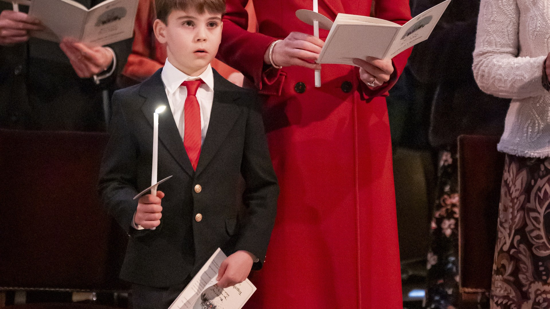 Princess Kate’s star-studded Christmas carol service kicks off as royal fans gather to watch her special message of hope