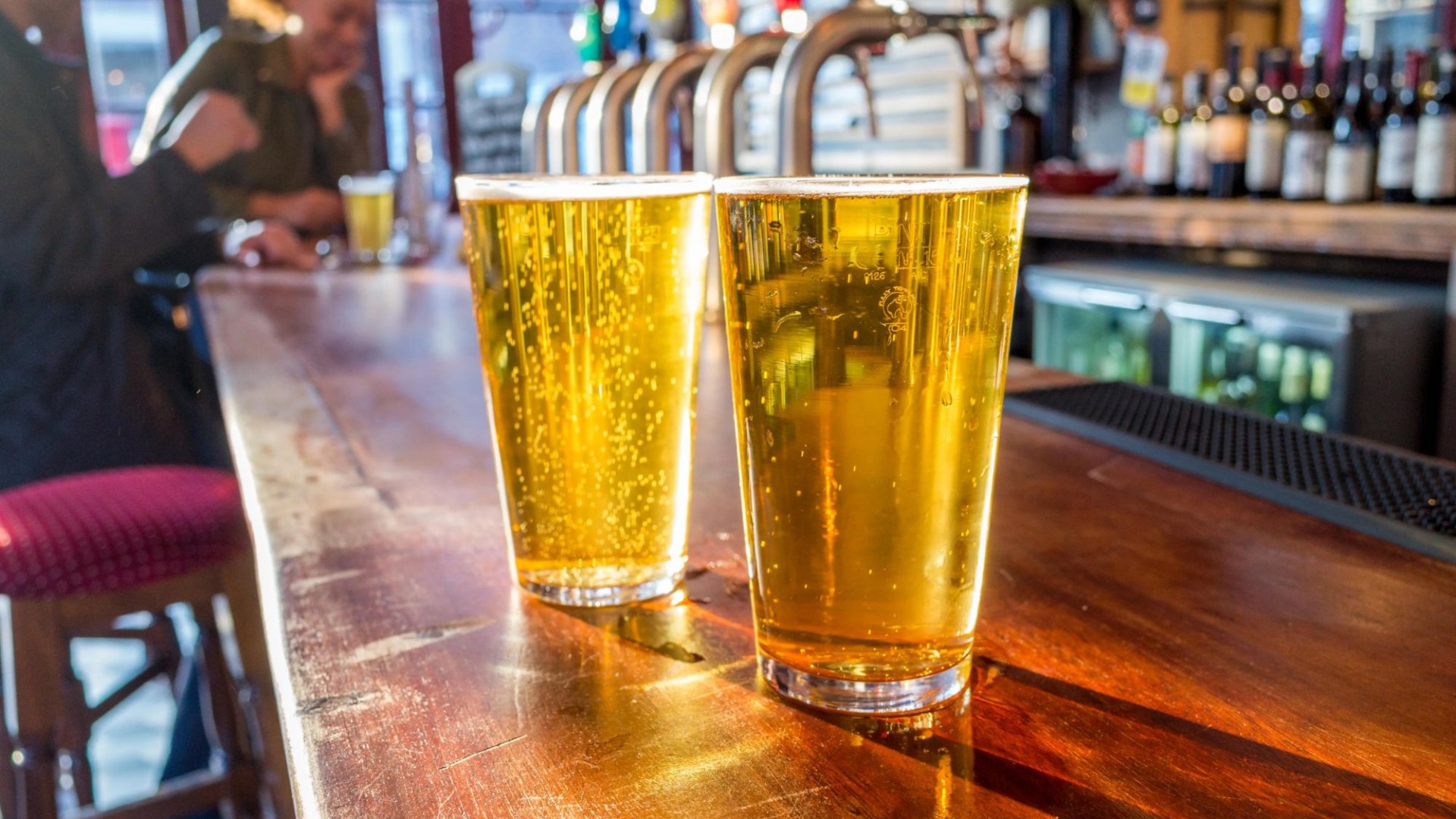 Locals devastated as oldest pub in Scots town 'closed down immediately & staff dismissed'