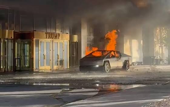 Sad! Explosion hits Trump’s Las Vegas hotel on New Year’s Day